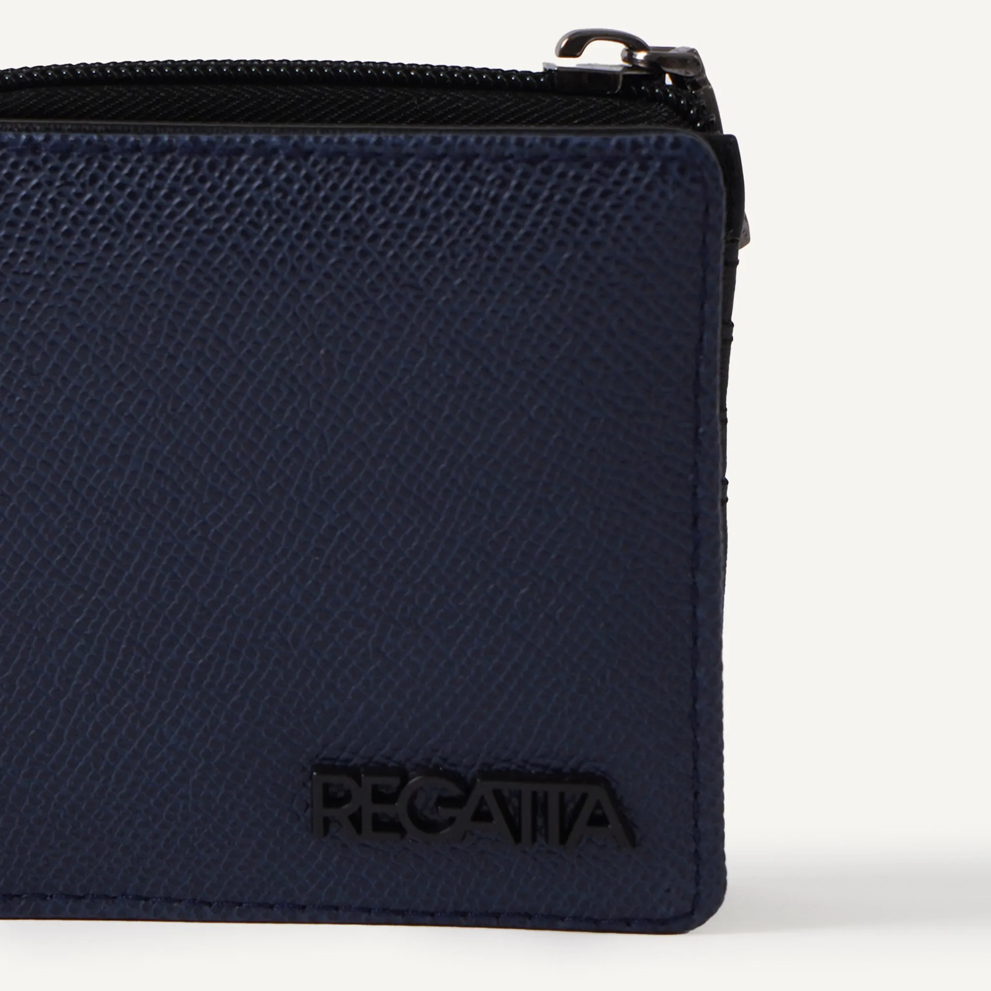 Bi-Fold Wallet With Zipper Detail