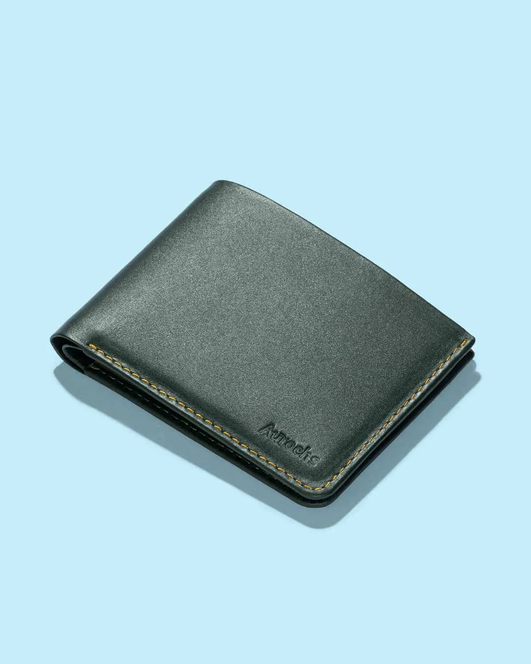 Light - Slim Bifold Wallet