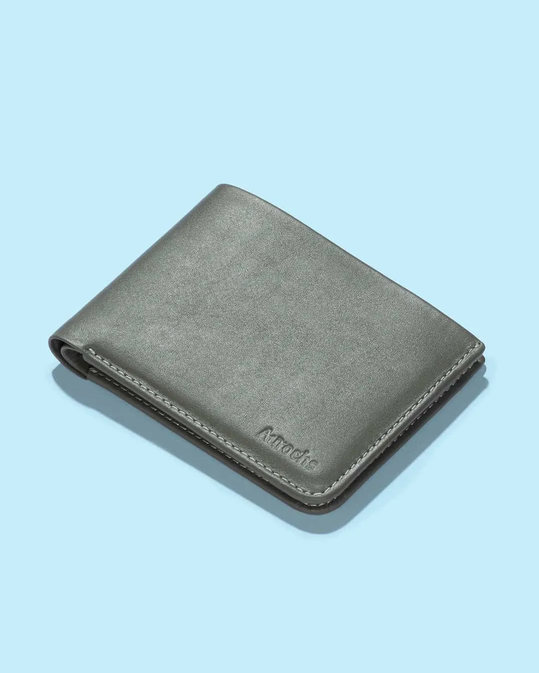 Light - Slim Bifold Wallet