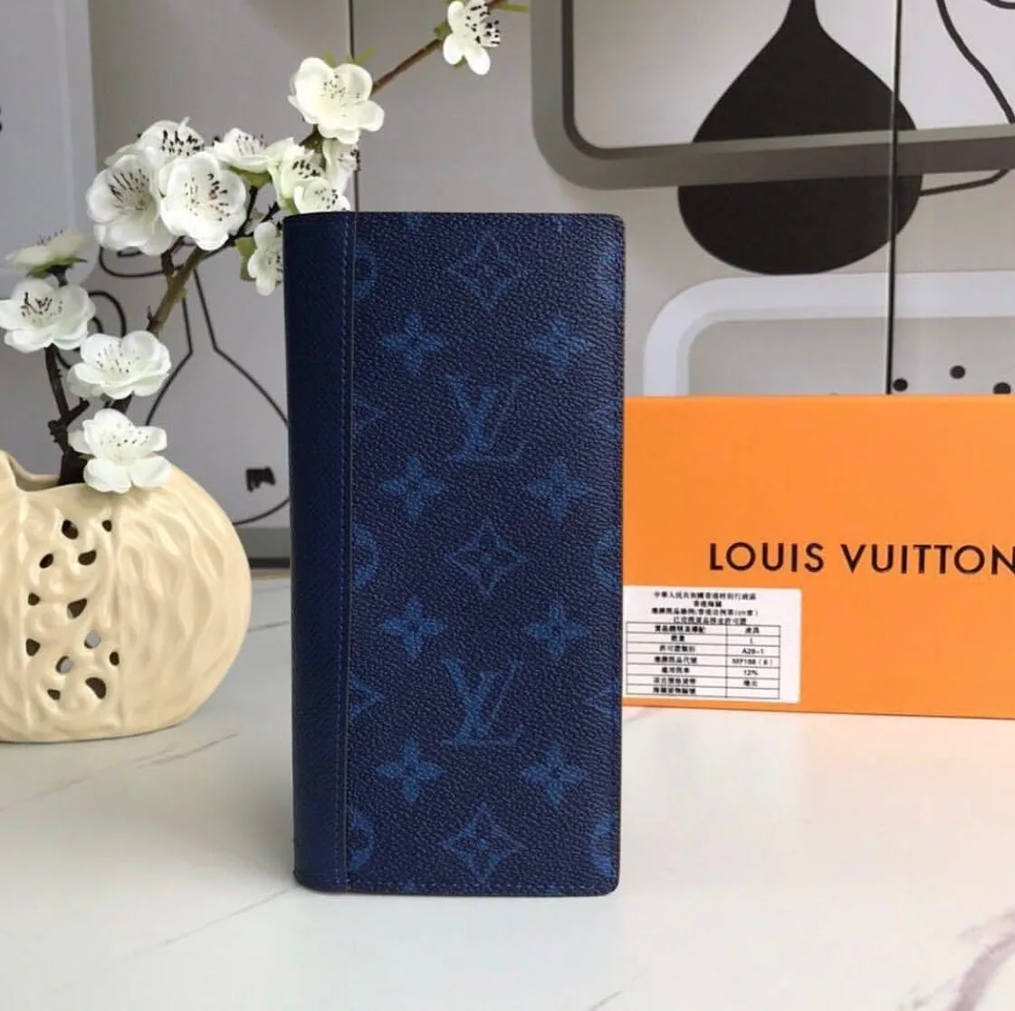 Luxury Wallets - LOV - 6050