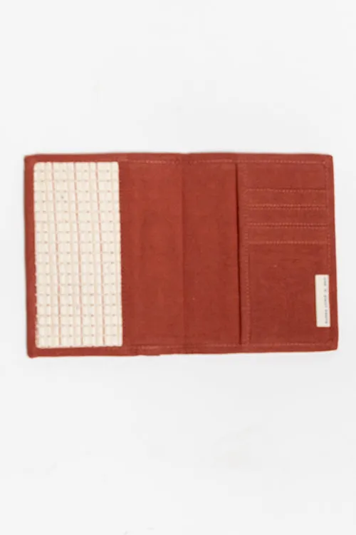 One 'O' Eight Knots Saad Hand-Woven Passport Holder