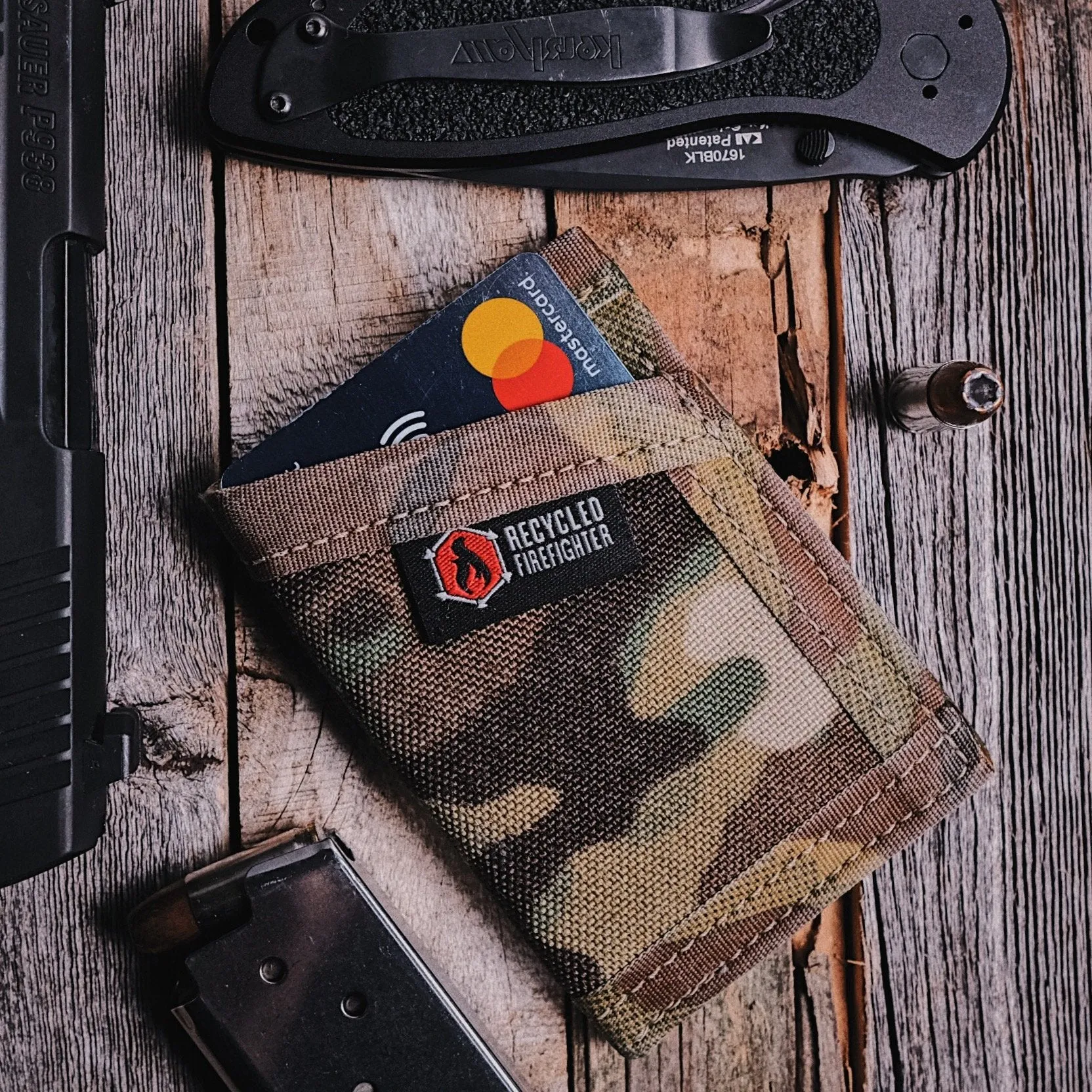 Strong & reliable nylon slim front pocket wallet